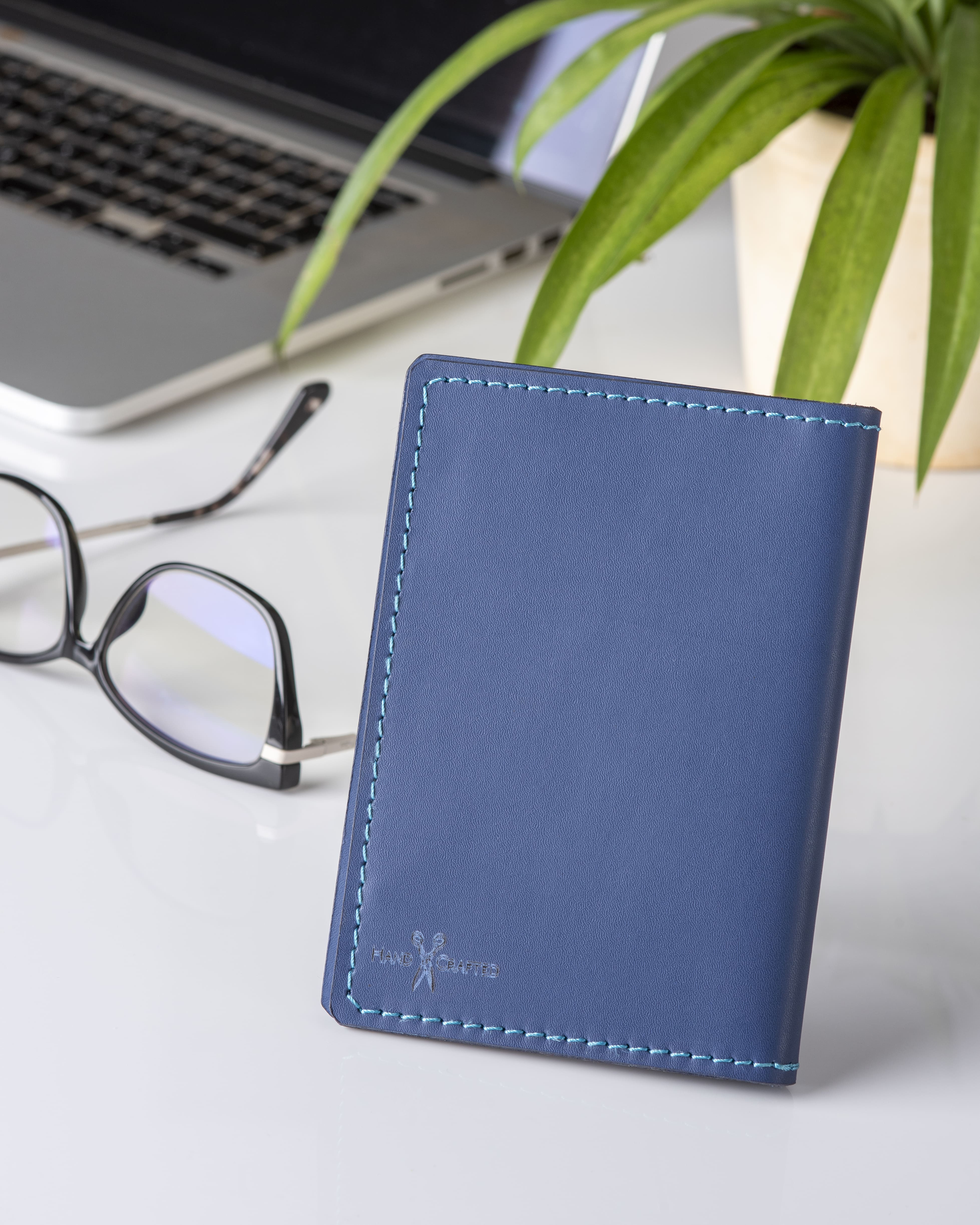 Cardless Dual Passport Holder thumbnail